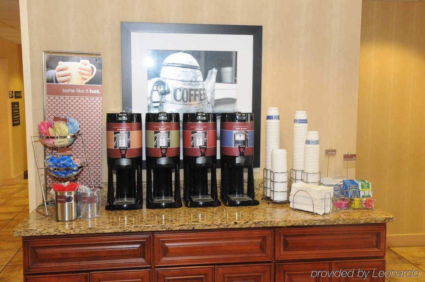 Hampton Inn Douglas Restaurant photo